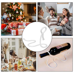 Porte-<span class=keywords><strong>bouteille</strong></span> de vin en fer magique Porte-<span class=keywords><strong>bouteille</strong></span> flottant en métal élégant avec chaîne de corde décorative pour décor de fête - Product Image 6