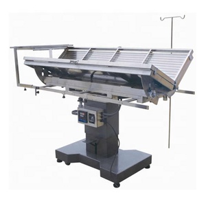 Table d'opération vétérinaire DMVT04 de qualité supérieure, à commande au pied, avec élévateur hydraulique, en forme de V, pour animaux de compagnie - Product Image 3
