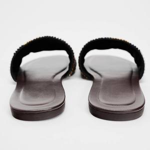 2025 летняя новая женская обувь, декоративные сандалии на плоской подошве с бусинами, модные уличные пляжные шлепанцы - Product Image 4