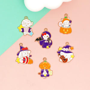 Regalos de brujas de terror Llavero de Halloween a granel Decoración Monedero Encanto para adolescentes Amigos Regalo de pareja - Product Image 4