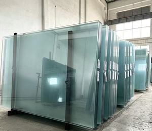 Vidrio Templado Ultra Claro de 10 mm, Tamaño Personalizado, Borde Pulido, Plano y Curvo, Procesable, Cumple con las Normas Internacionales de Seguridad en la Construcción - Product Image 1