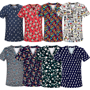 Top di alta qualità con stampa animalier multicolore Scrub Top Scrub uniformi set Scrub <span class=keywords><strong>medici</strong></span> Scrub <span class=keywords><strong>medici</strong></span> uniforme infermiera <span class=keywords><strong>lavoro</strong></span> di laboratorio - Product Image 2