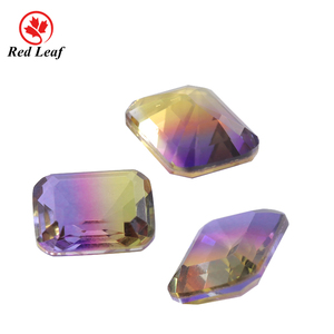 Gemme di foglie di rosso vendita calda nuovo prodotto colorato varietà di taglio sintetico tormalina pietra <span class=keywords><strong>gioielli</strong></span> che fanno 8mm di altezza laboratorio creato smeraldo - Product Image 1