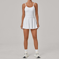 Gaun Olahraga Wanita Model Spaghetti Strap U-Back untuk Tenis, Badminton, dan Padel dengan Celana Pendek Terpadu dan Bantalan Dada yang Dapat Dilepas