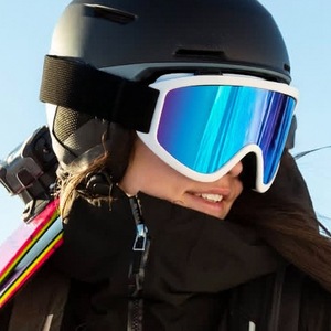 Gafas de Esquí con Montura Completa, Lentes Esféricas de Policarbonato, Antivaho, Protección UV, Gafas de Esquí para Hombre para Deportes al Aire Libre - Product Image 5