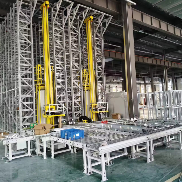 Flexible Warehouse Automation System For Retail Distribution And Electronics Storage With Customizable Shelving