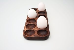 Expositor de huevos de madera natural con 12 agujeros y logotipo personalizado, caja de huevos reutilizable de 2 filas para comedor de granja, de Vietnam - Product Image 2