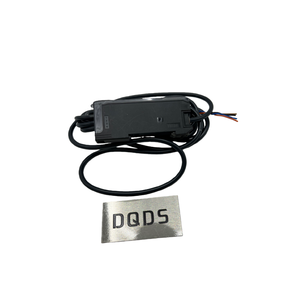 Sensor Ultrasónico Digital E4C-UDA11AN 100% Original y Nuevo, Amplificador con Pantalla Digital, Salida NPN, con un Año de Garantía - Product Image 4