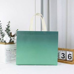 Sacs d'emballage pour chaussures en tissu non tissé haut de gamme personnalisés, imperméables et élégants - Product Image 2