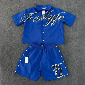 Completo da Uomo con Logo Personalizzato: <span class=keywords><strong>Polo</strong></span> in Nylon e Poliestere con Bottoni, Set 2 Pezzi con Pantaloncini Cargo, Tuta da Jogging, T-shirt e Pantaloncini Corti - Product Image 2