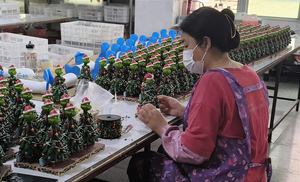 Offre Spéciale noir résine Statue Figure décors à la maison <span class=keywords><strong>mythe</strong></span> personnage soleil Wukong Souvenir cadeau résine artisanat - Product Image 6