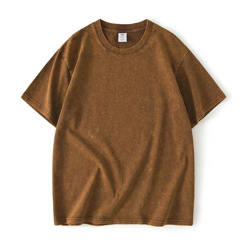 สีน้ำตาล