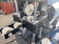 Machine automatique de formage à froid d'angles muraux en acier pour cloisons sèches