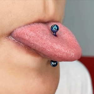 Vente en gros, fabrication sur mesure, <span class=keywords><strong>piercing</strong></span> en titane F136, helix, langue, clou, couleur modifiée, clou d'oreille, pont d'oreille, <span class=keywords><strong>bijoux</strong></span> de <span class=keywords><strong>piercing</strong></span> - Product Image 6