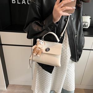 Bolso cuadrado pequeño de Color sólido minimalista coreano al por mayor, bolso de hombro informal a la moda para mujer - Product Image 3