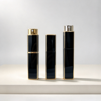 Atomiseur de parfum rechargeable carré avec revêtement intérieur en PP, conception de remplissage par le bas rotative, flacon pulvérisateur de parfum cosmétique