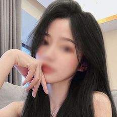 Abrigos de mujer con parte de tubería Ware Piers Diseño de volumen elegante - Product Image 1