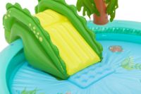 Bestway 53166 Crocodile Cove Pusat Permainan Air Tiup & Kolam Renang Anak dengan PVC Ramah Lingkungan Kapasitas 210L 2.24m X 1.81m X 72cm