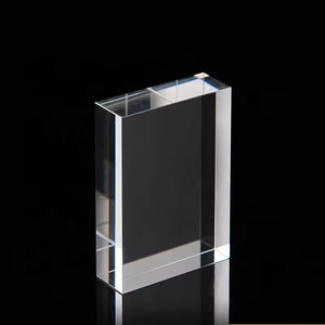 Maßgefertigte Langlebige Transparente K9-Saphir-Optikglas Quadratische Lichtleiterblöcke Prismen - Product Image 2