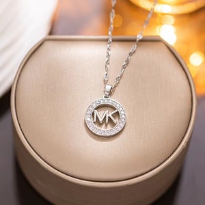 Nuova <span class=keywords><strong>Collana</strong></span> in Acciaio Inossidabile 316L Placcato Oro 18K con Ciondolo Rotondo a Lettera MK con Diamanti, Regalo per Matrimonio e <span class=keywords><strong>San</strong></span> <span class=keywords><strong>Valentino</strong></span> - Product Image 5