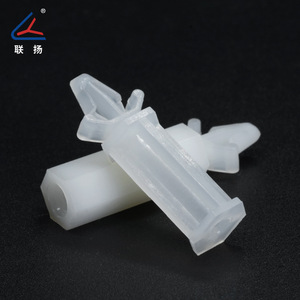 Colonne d'isolation en nylon Lianyang Lcs M4 pour montage de circuits imprimés - Product Image 1