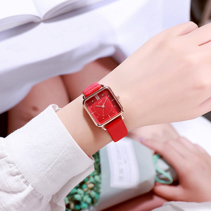 Reloj de cuarzo de lujo para mujer con esfera cuadrada y correa de cuero - Product Image 2