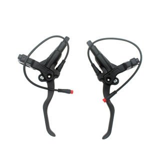 Pièce de scooter électrique en gros KTET XOD Dyisland 2 Piston Frein hydraulique électronique à huile Remplacement pour réparation DIY Assemblage - Product Image 1