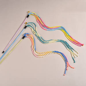 Mainan Tongkat Kucing Berumbai Manik-Manik Warna-Warni Baru Diluncurkan, Permainan Interaktif Menyenangkan dengan Lonceng dan Bulu, Tongkat Pijat untuk Kucing - Product Image 4