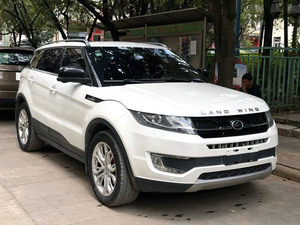 <span class=keywords><strong>รถ</strong></span>ยนต์มือสอง ปี 2015 แลนด์วินด์ X7 2.0T รุ่นแพนโรมา แฟล็กชิป อี็ดิชั่น <span class=keywords><strong>รถ</strong></span> SUV มือสอง พวงมาลัยซ้าย เกียร์อัตโนมัติ 190 แรงม้า 8 สปีด ขับเคลื่อน 2 ล้อ หลังคาพาโนรามา 360 องศา °   กล้อง - Product Image 2
