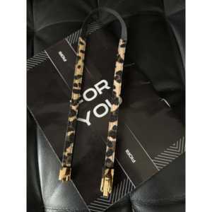 Cinturón de PU con estampado de leopardo para mujer de Fiori con hebilla de aleación para vestidos de moda y accesorios de atuendo. - Product Image 3