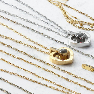 Collier avec pendentif en forme de cœur avec insertion photo, chaîne en alliage d'or rose et d'argent, style classique pour un usage quotidien - Product Image 3