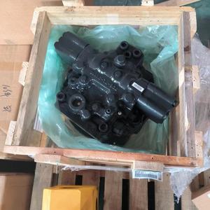 อะไหล่แท้ของโคมัตสึสำหรับรถขุด PC2000 ผู้จัดจำหน่ายอะไหล่แท้ มอเตอร์เดินหน้าแท้ 706-7L-01111 - Product Image 1