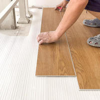 Selbst klebende Holz Design Stick Bodenbelag Fliesen Lvt Vinyl Bodenbelag Aufkleber Beliebt