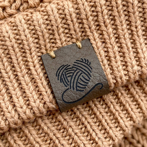 Étiquette personnalisée en similicuir PU, patch en faux cuir, logo sérigraphié, à coudre sur vêtements, couvertures, fabricant de marques - Product Image 2