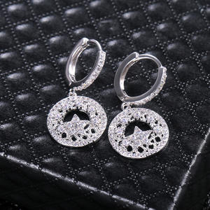 Orecchini di Lusso in Oro Bianco con Diamanti Taglio Brillante Rotondo Colore D Naturali Certificati GIA Gioielli da Matrimonio per Donna - Product Image 5