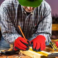Prix de gros, 13 jauges, industrie de la construction, protection des mains, gants de travail de sécurité en polyester rouge et noir