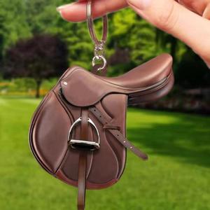 Hot bán Tây ngựa yên Keychain xe Keyring Mặt dây chuyền cao bồi yên Acrylic vòng chìa khóa - Product Image 3