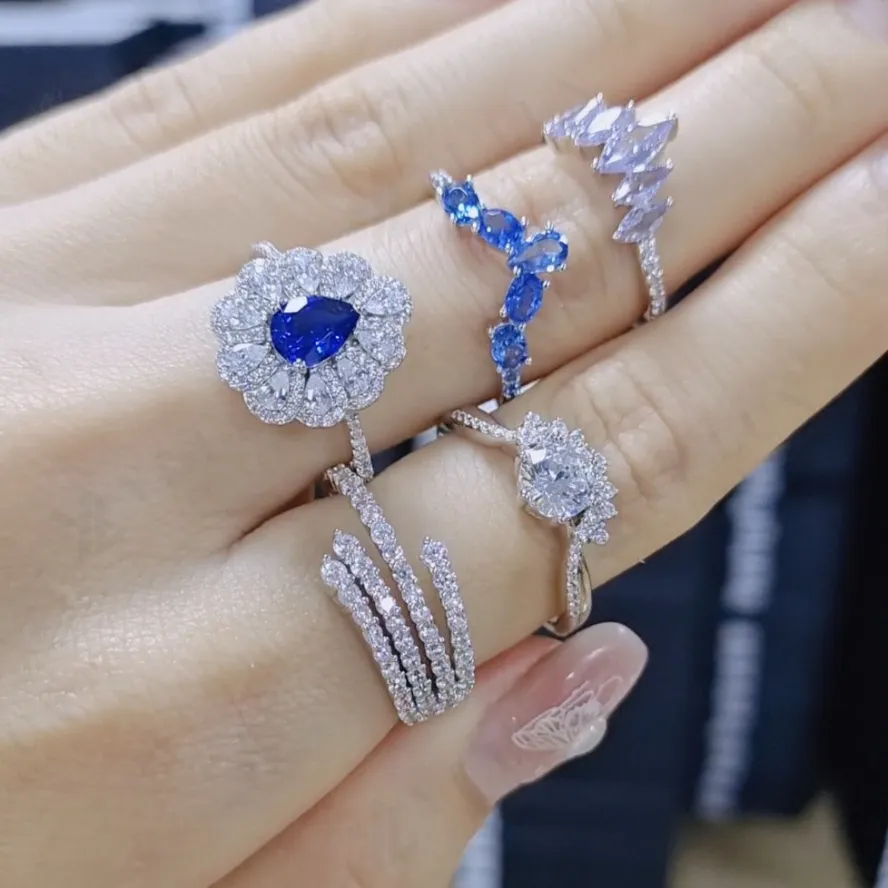 Yilun Hoge Kwaliteit 925 Sterling Zilver V-Vormige Ring Rhodium Vergulde Swiss Blauwe Topaz Stapelbare Trouwring Ring Voor Vrouwen
