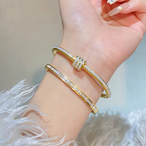 Bracelet Doré pour Femme, Bijou en Titane Plaqué Or 18K, Étanche, Antirouille et Inaltérable, <span class=keywords><strong>Bijoux</strong></span> de Couple Homme et Femme - Product Image 6