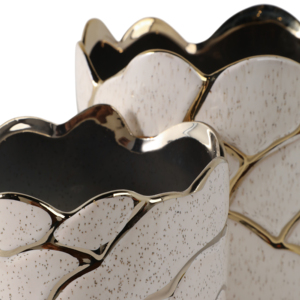 Vasi in Ceramica Decorativi Moderni con Dettagli Dorati per Uso Interno ed Esterno - Product Image 5