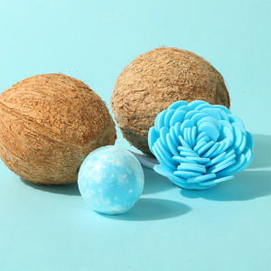 Conjunto de regalo de spa para <span class=keywords><strong>mujer</strong></span> de lujo Body & Earth 8 piezas Conjuntos de baño para <span class=keywords><strong>mujer</strong></span> con baño de burbujas con aroma a flor de cerezo y jazmín - Product Image 5