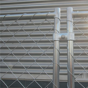 Barrière extérieure durable de conception de piquet en acier galvanisé de barrière provisoire de maillon de chaîne bon marché - Product Image 4