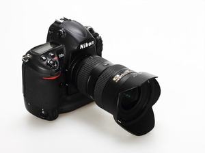 เลนส์ซูมไวด์นิคคอน AF S Nikkor 16-35 มม. F4G ED VR พร้อมระบบออโต้โฟกัส VR II สำหรับกล้อง <span class=keywords><strong>Nikon</strong></span> D750 D850 D7100 D5600 DSLR - Product Image 6