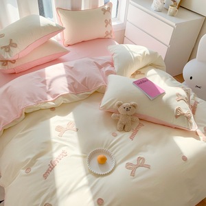 Ensemble de housse de <span class=keywords><strong>couette</strong></span> brodée de dessins animés en 3 styles, drap de <span class=keywords><strong>lit</strong></span> en coton doux pour la peau avec bordure en dentelle pour <span class=keywords><strong>lit</strong></span> d'enfant - Product Image 3