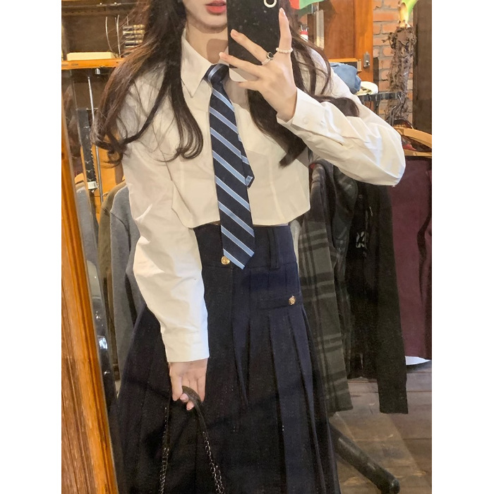 White shirt [Tie included]