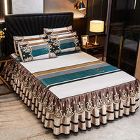 Ensemble de jupe de lit rafraîchissante en soie de glace brodée de 3 pièces de style moderne avec draps plats ajustés pour une utilisation en toutes saisons