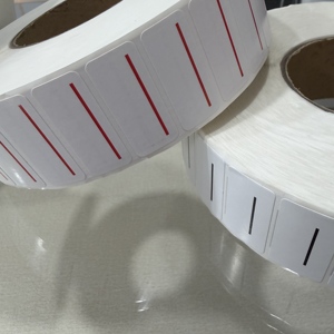 Étiquettes de vêtements personnalisées de haute qualité, adhésives, double ou triple couche ; étiquettes de vêtements de marque ; étiquettes pour chaussures - Product Image 2