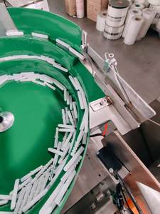 Machine d'alimentation vibrante pour vis et fixations en acier, 220V/380V, marque <span class=keywords><strong>YUJU</strong></span> - Product Image 3