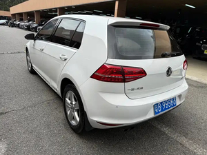 Volkswagen Golf 1.4TSI Automático de Lujo Usado del 2014, Compacto Alemán, Hatchback Turbo, Eficiente en Consumo de Combustible, Ideal para Familias y Viajes, Auto Usado de Exportación - Product Image 2