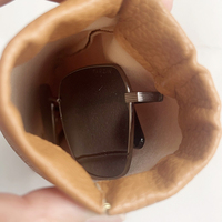 Pochettes en cuir PU personnalisées sac à lunettes portable avec fermeture à pression supérieure unisexe protecteur de lunettes étui à lunettes de soleil pochette de couverture